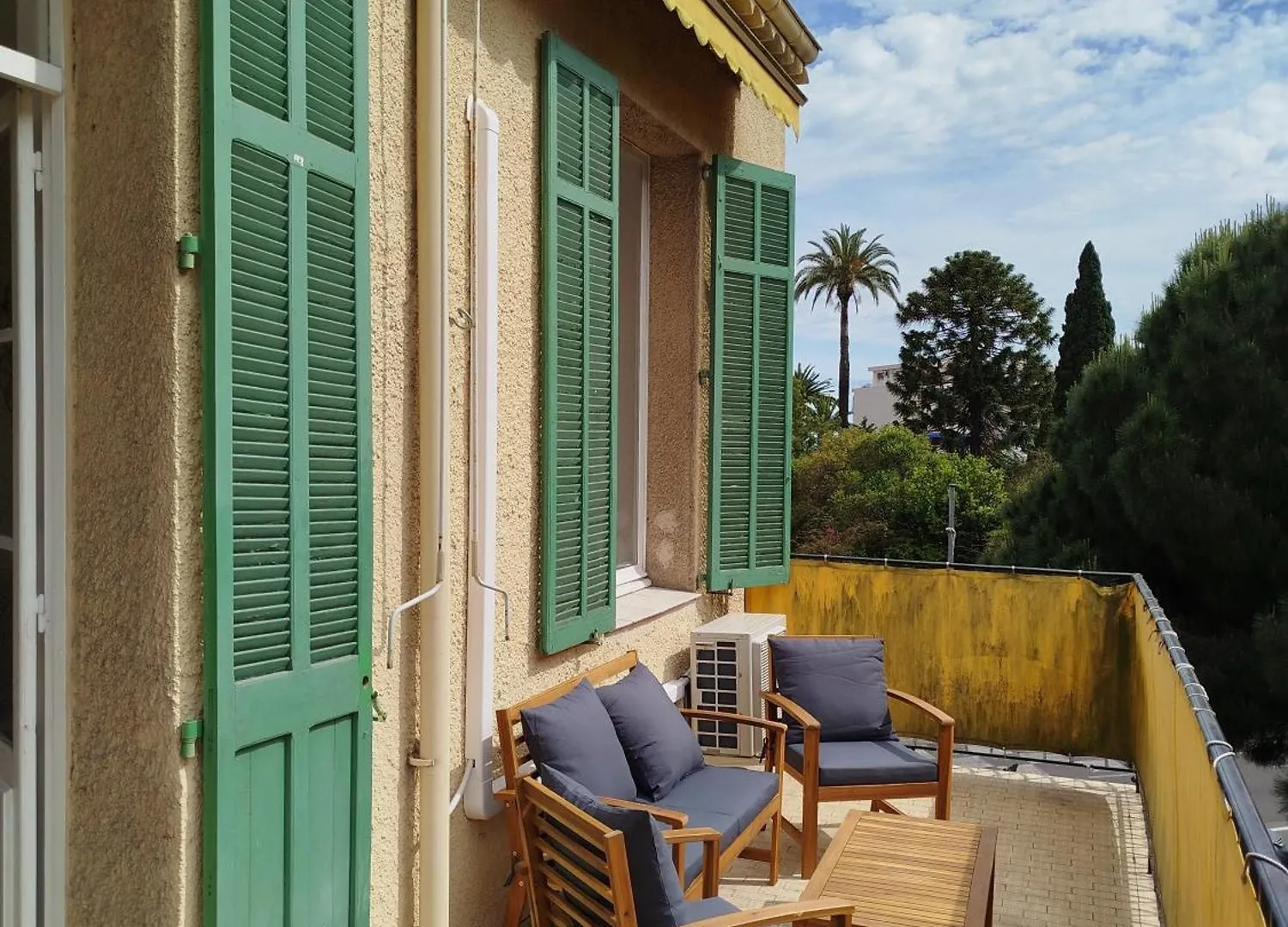 Studio Mezzanine Cannes Apartment