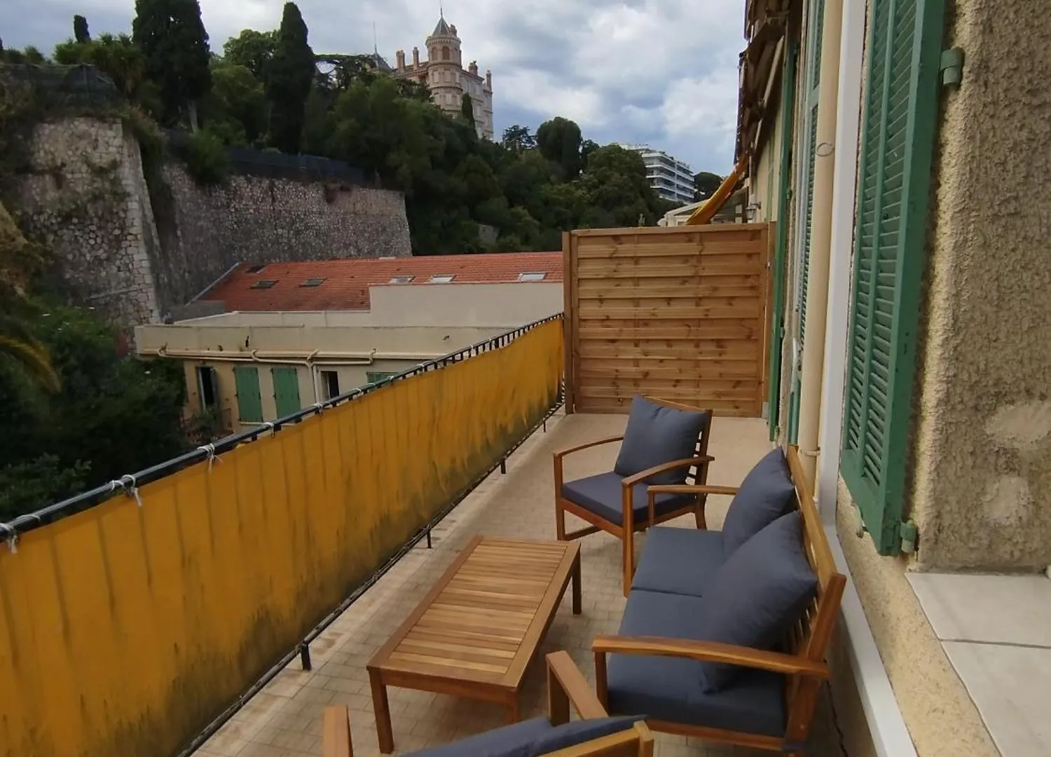 Studio Mezzanine Cannes